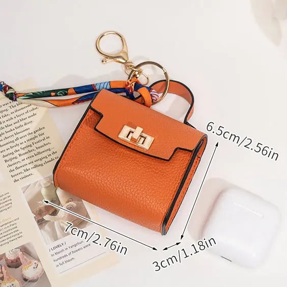 ๐ฅ Almost Gone! Cute Mini Bag Pendant for Car Keys & Purses ๐ Top-Tier Leather. Don't Miss the Seasonโs Best Seller! ๐